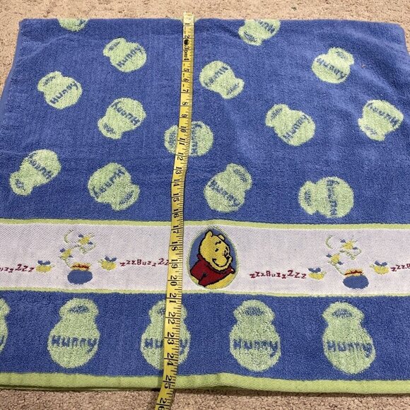 Vintage Disney Winnie the Pooh Bath Beach Towel 50x27” Blue Honey Pots & Bees - Picture 7 of 8